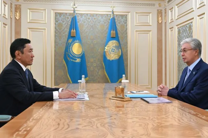 Токаев и Акчулаков: совместное путешествие к горизонту возможностей Атырауской области Атырау