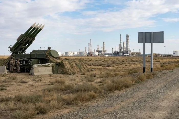 Министерство обороны развеяло облака слухов о ПВО вблизи Атырауского НПЗ: "Спокойствие в небе и на земле" Атырау