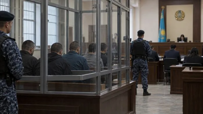 Тайна черной шапки: в Атырау расправились с педофилом Атырау