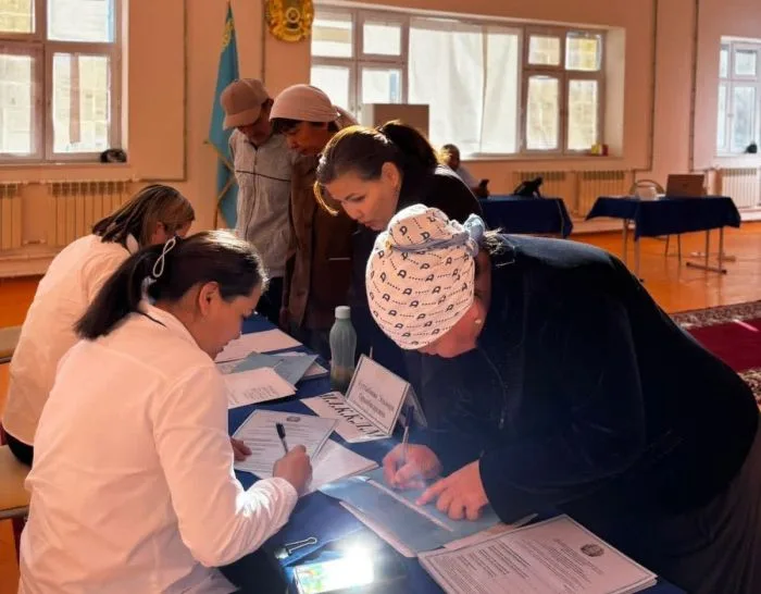 Новые акимы Атырауской области: изменение местной власти и его влияние на развитие регионов Атырау