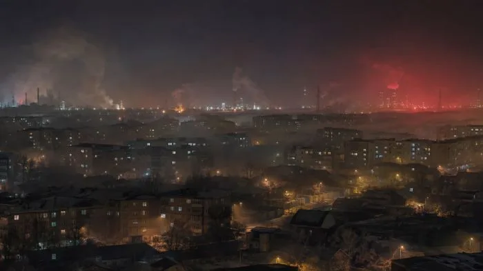 Ночная вонь в Атырау: «Красная зона» по данным AirKZ в нескольких районах Атырау