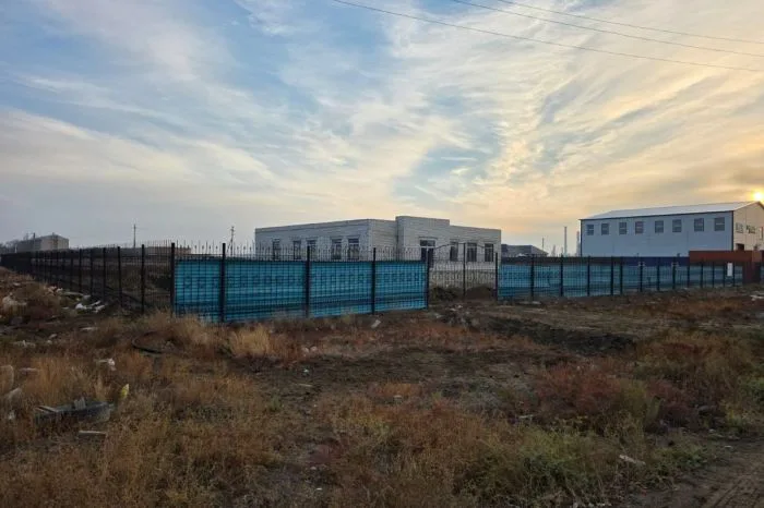 Незавершенное строительство новой станции скорой помощи в Атырау поднимает вопросы о доступности медицинской помощи для населения Атырау