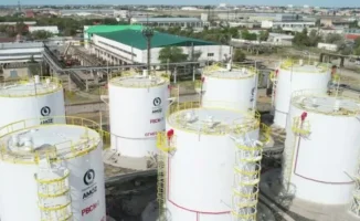 Понтоны вместо воздуха: АНПЗ реагирует на жалобы