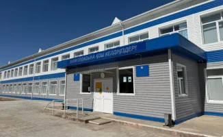 Открытие новой школы в Дамбинском сельском округе вызвало обеспокоенность среди местных учителей.