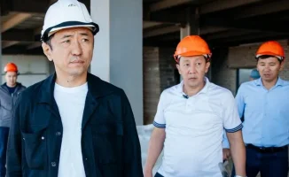 В Курмангазинском районе Акчулаков проверил состояние сёл: выявлены сломанные насосы и незавершённые объекты