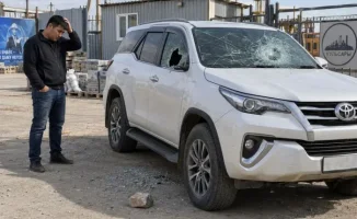 Житель Кульсары оштрафован за разбитые стёкла Toyota: инцидент произошёл на улице города