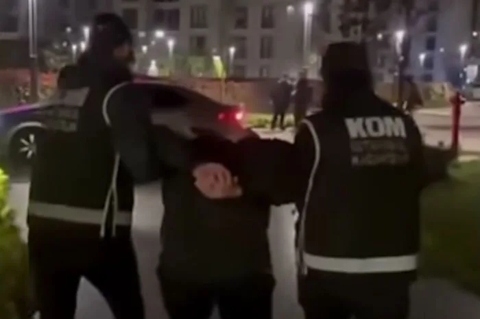 Заголовок: "Казахстанский хакер Атырау: В суде заявил о своей невиновности" Атырау