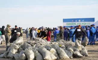 Атырау: жители установили рекорд по уборке